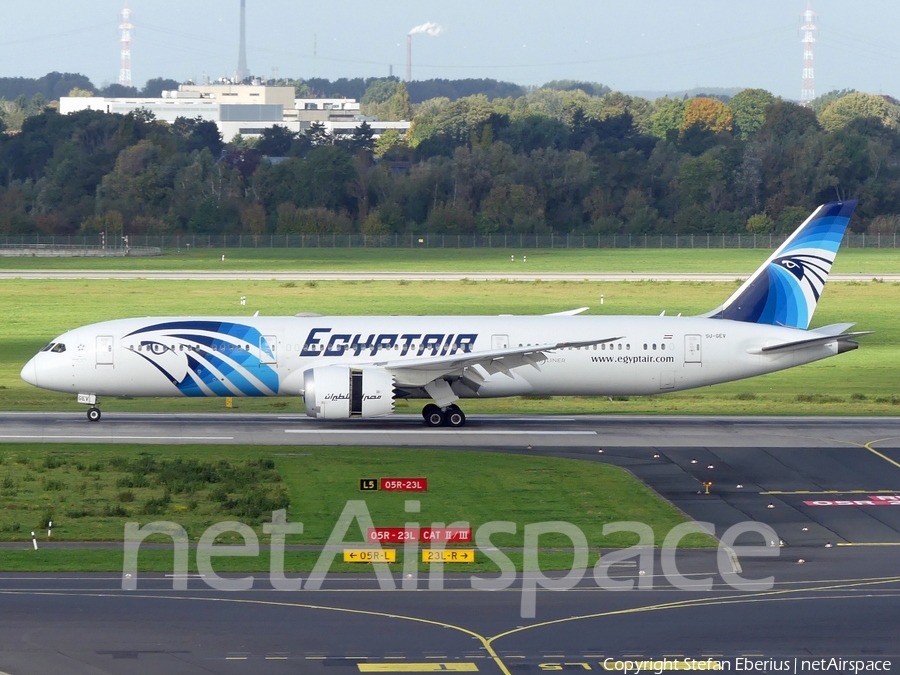 EgyptAir Boeing 787-9 Dreamliner (SU-GEV) | Photo 595657