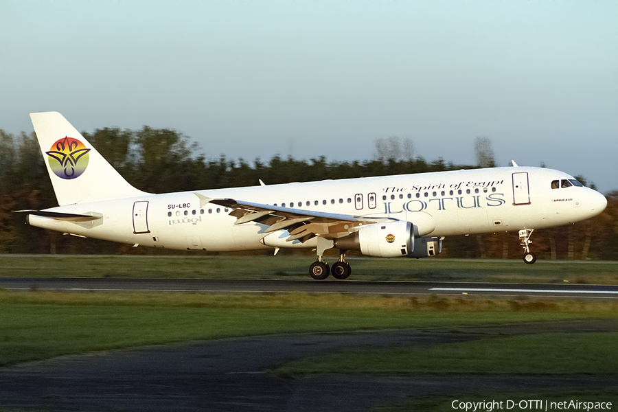 Lotus Air Airbus A320-212 (SU-LBC) | Photo 440456