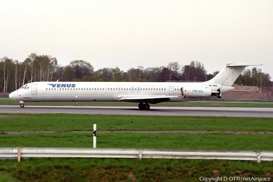 Venus Airlines McDonnell Douglas MD-82 (SX-BBW) | Photo 141891