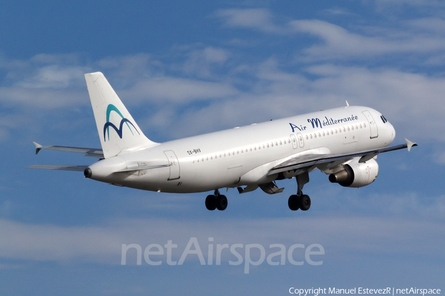 Air Mediterranee Airbus A320-211 (SX-BHV) | Photo 610758