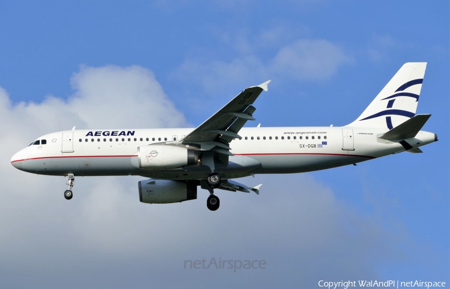 Aegean Airlines Airbus A320-232 (SX-DGB) | Photo 449771