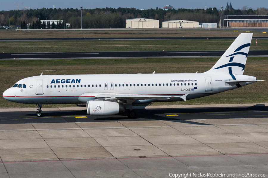 Aegean Airlines Airbus A320-232 (SX-DGE) | Photo 310395