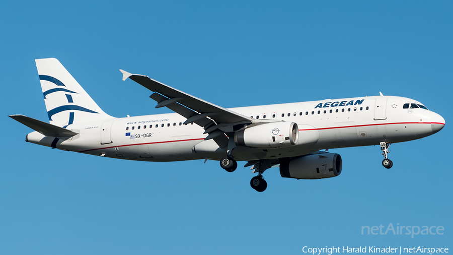 Aegean Airlines Airbus A320-232 (SX-DGR) | Photo 354530
