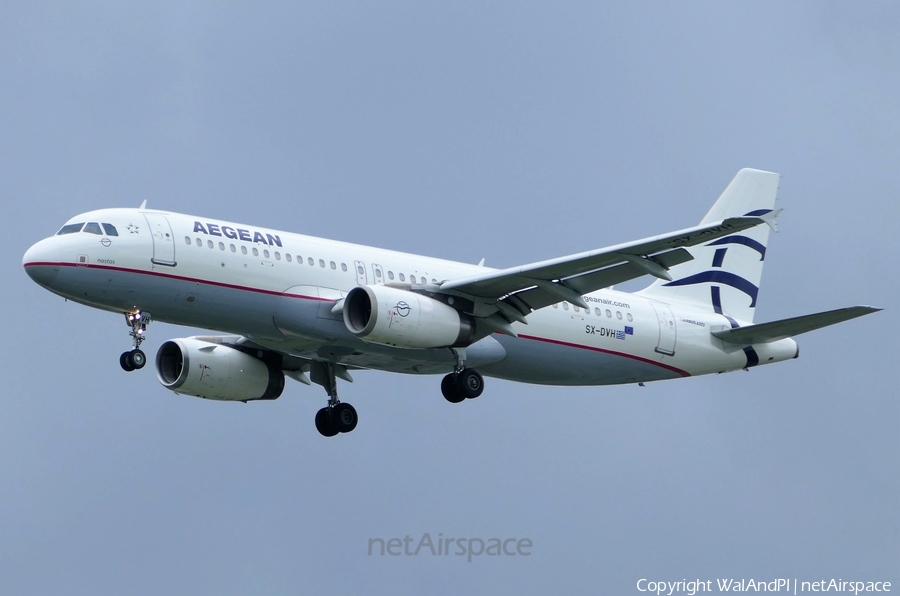 Aegean Airlines Airbus A320-232 (SX-DVH) | Photo 450860