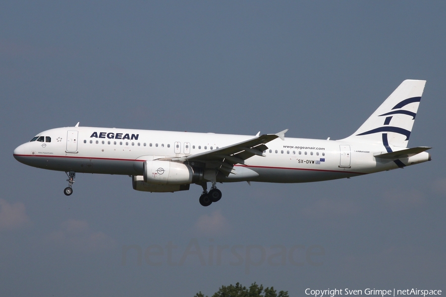 Aegean Airlines Airbus A320-232 (SX-DVW) | Photo 513751