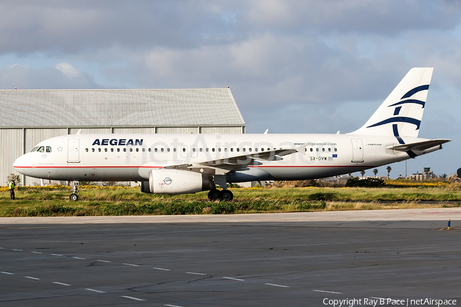 Aegean Airlines Airbus A320-232 (SX-DVW) | Photo 431156