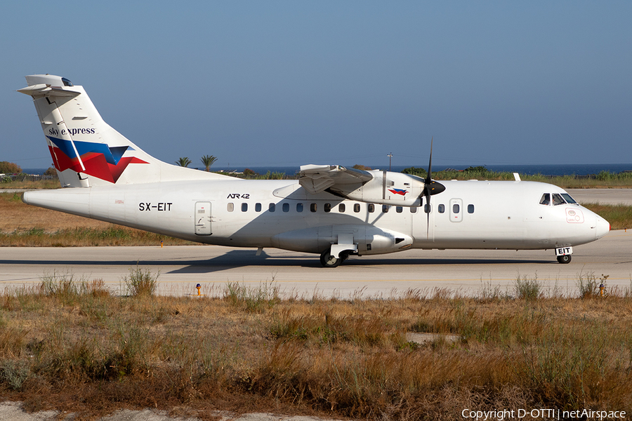 Sky Express ATR 42-500 (SX-EIT) | Photo 344601