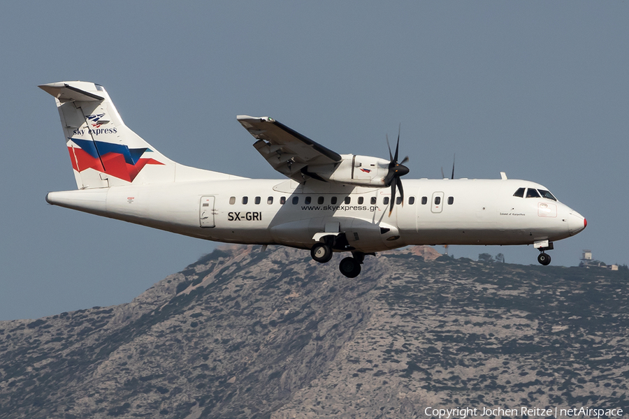 Sky Express ATR 42-500 (SX-GRI) | Photo 248012