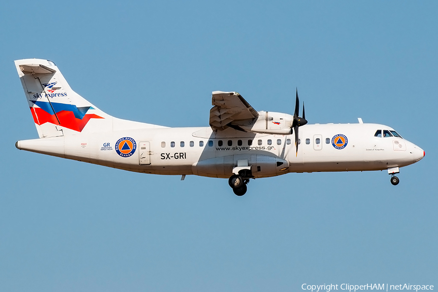 Sky Express ATR 42-500 (SX-GRI) | Photo 408353