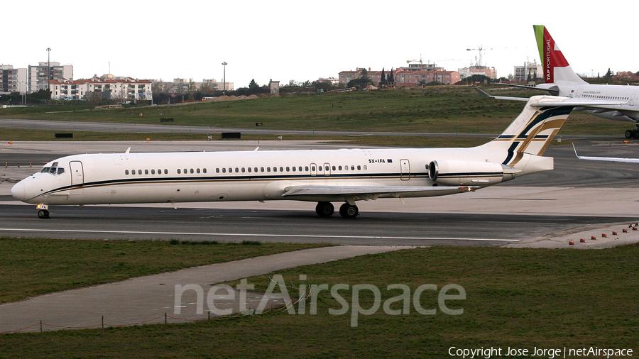 Gainjet McDonnell Douglas MD-83 (SX-IFA) | Photo 498683