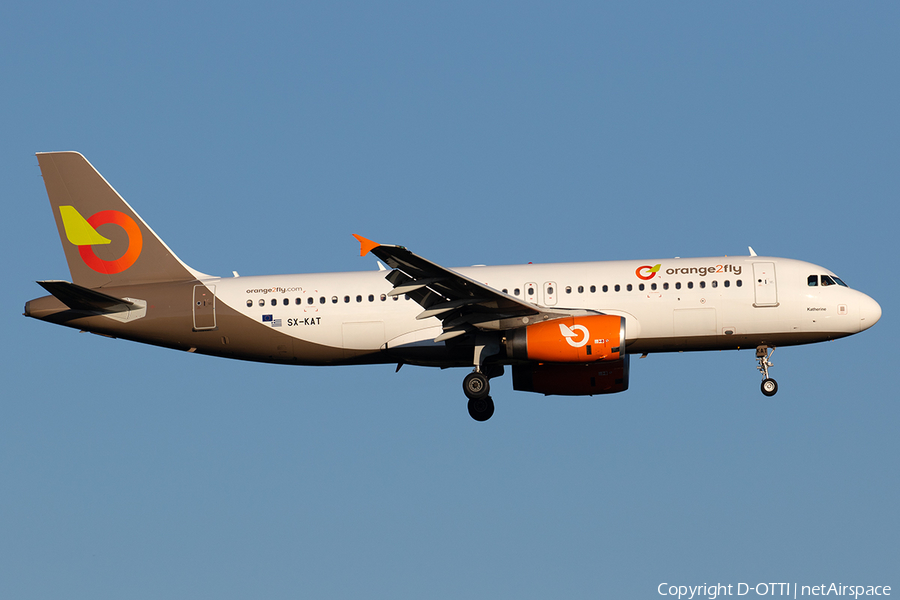 orange2fly Airbus A320-232 (SX-KAT) | Photo 333550