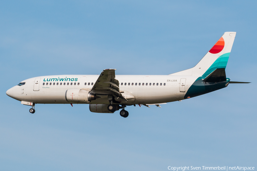 Lumiwings Boeing 737-332 (SX-LWA) | Photo 351001