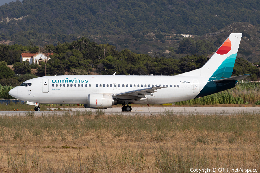 Lumiwings Boeing 737-332 (SX-LWA) | Photo 345776