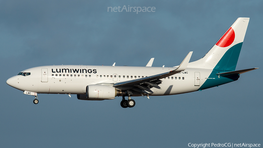 Lumiwings Boeing 737-7K2 (SX-LWC) | Photo 456244