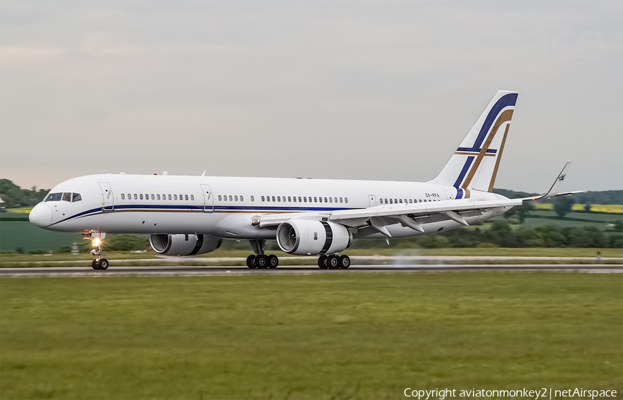Gainjet Boeing 757-23N (SX-RFA) | Photo 93410