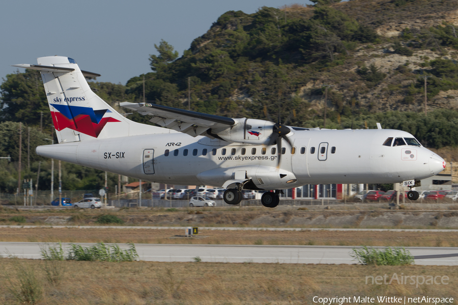 Sky Express ATR 42-500 (SX-SIX) | Photo 399739