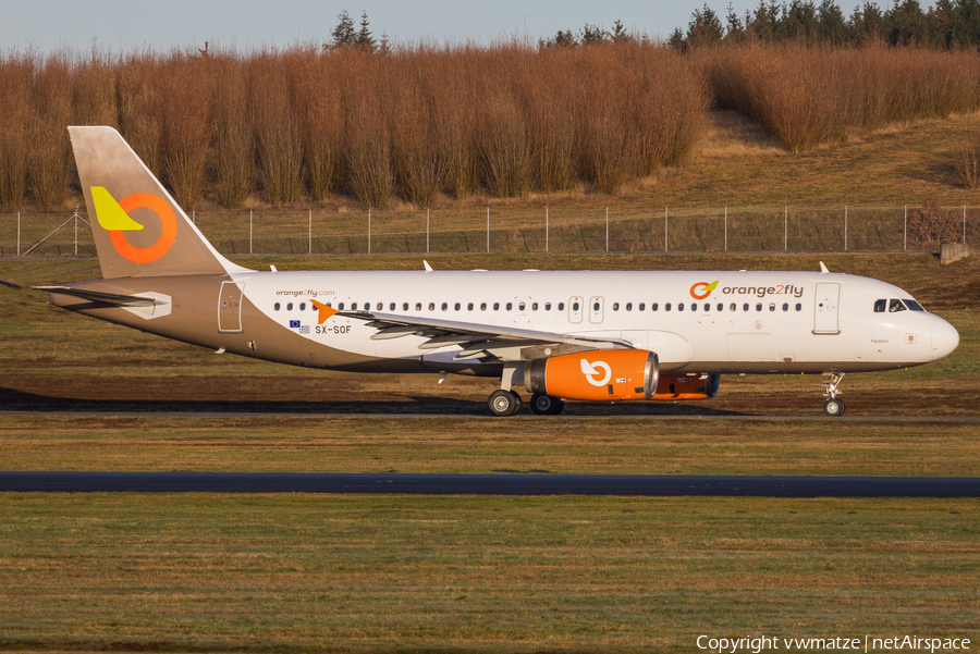 orange2fly Airbus A320-232 (SX-SOF) | Photo 418420