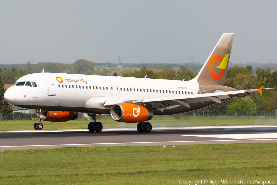 orange2fly Airbus A320-232 (SX-SOF) | Photo 256889