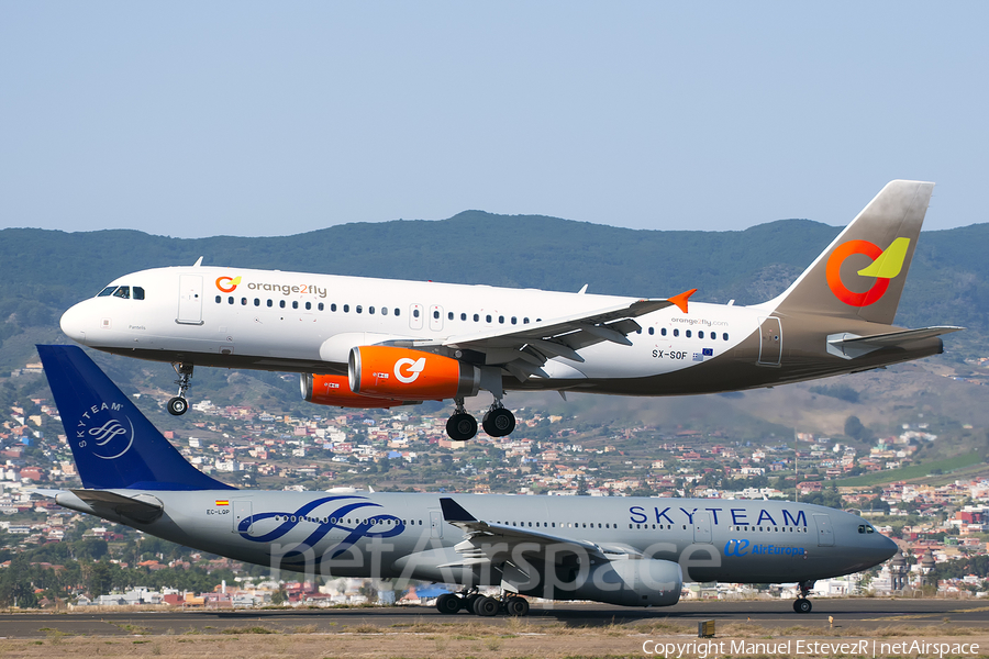 orange2fly Airbus A320-232 (SX-SOF) | Photo 181473