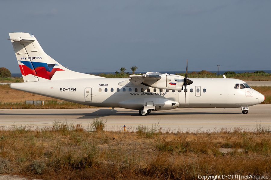 Sky Express ATR 42-500 (SX-TEN) | Photo 345772