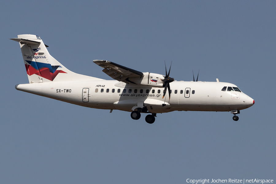 Sky Express ATR 42-500 (SX-TWO) | Photo 248020