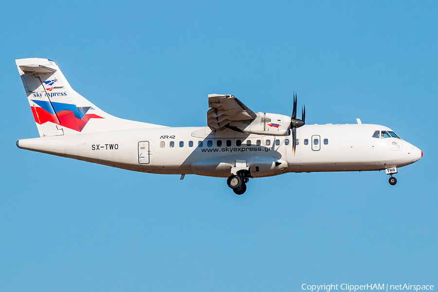 Sky Express ATR 42-500 (SX-TWO) | Photo 408214