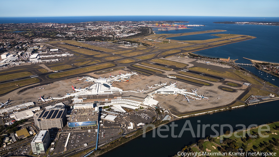 Aviation photo 390207