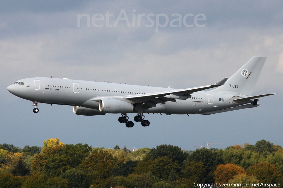 Royal Netherlands Air Force Airbus A330-243MRTT (T-054) | Photo 405681