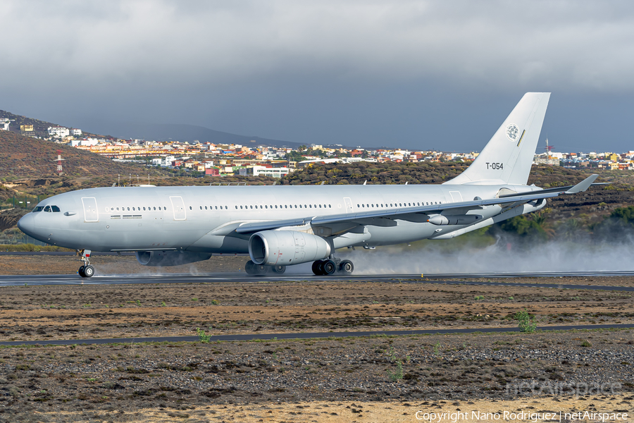 Royal Netherlands Air Force Airbus A330-243MRTT (T-054) | Photo 413631