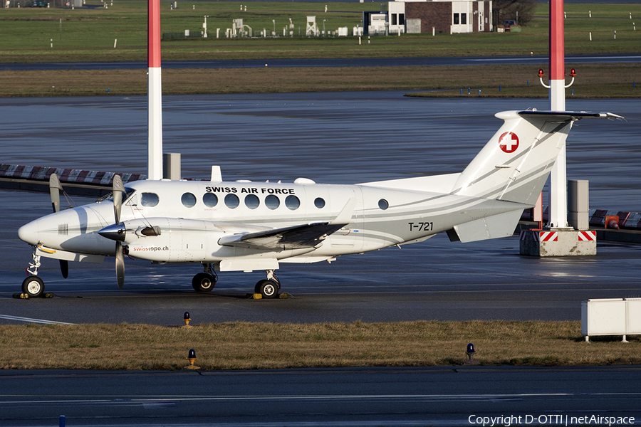 Swiss Air Force Beech King Air 350C (T-721) | Photo 472728