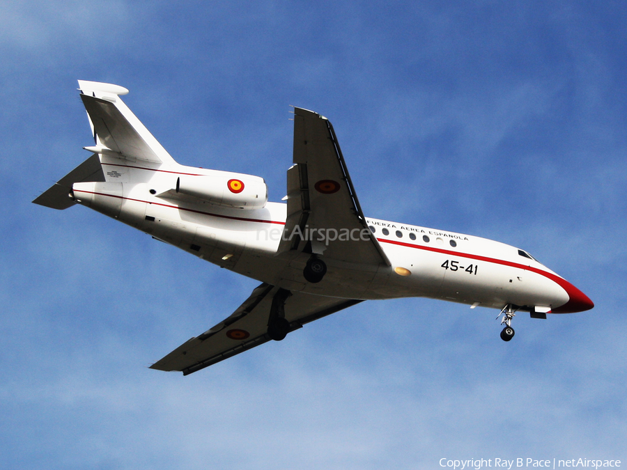 Spanish Air Force (Ejército del Aire) Dassault Falcon 900B (T.18-2) | Photo 11995