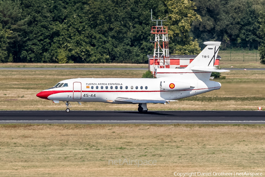 Spanish Air Force (Ejército del Aire) Dassault Falcon 900B (T.18-5) | Photo 85296