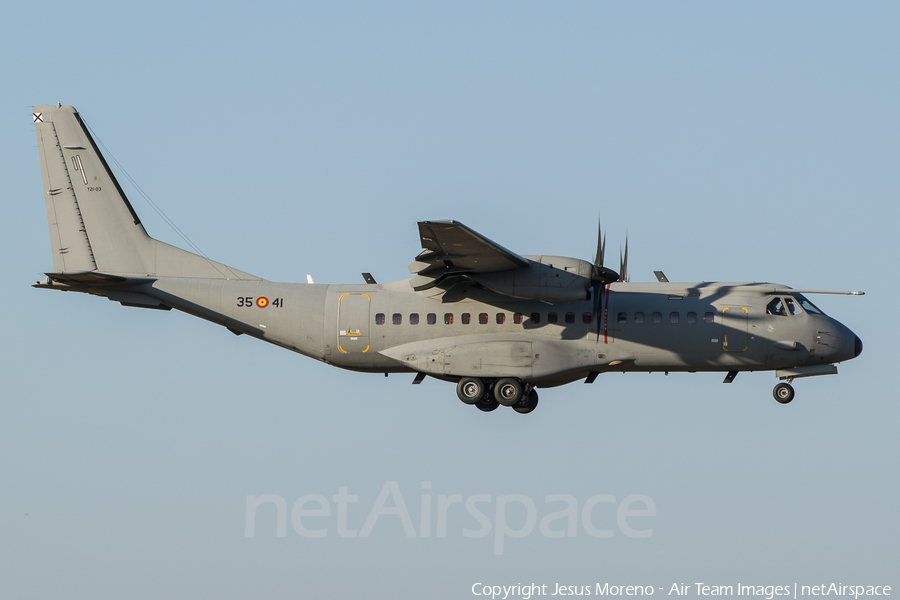 Spanish Air Force (Ejército del Aire) CASA C-295M (T.21-03) | Photo 171067