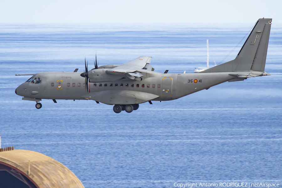 Spanish Air Force (Ejército del Aire) CASA C-295M (T.21-03) | Photo 369313