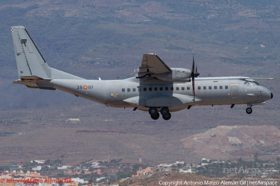 Spanish Air Force (Ejército del Aire) CASA C-295M (T.21-07) | Photo 681579