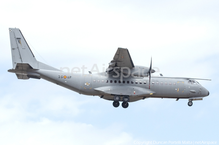 Spanish Air Force (Ejército del Aire) CASA C-295M (T.21-07) | Photo 450866