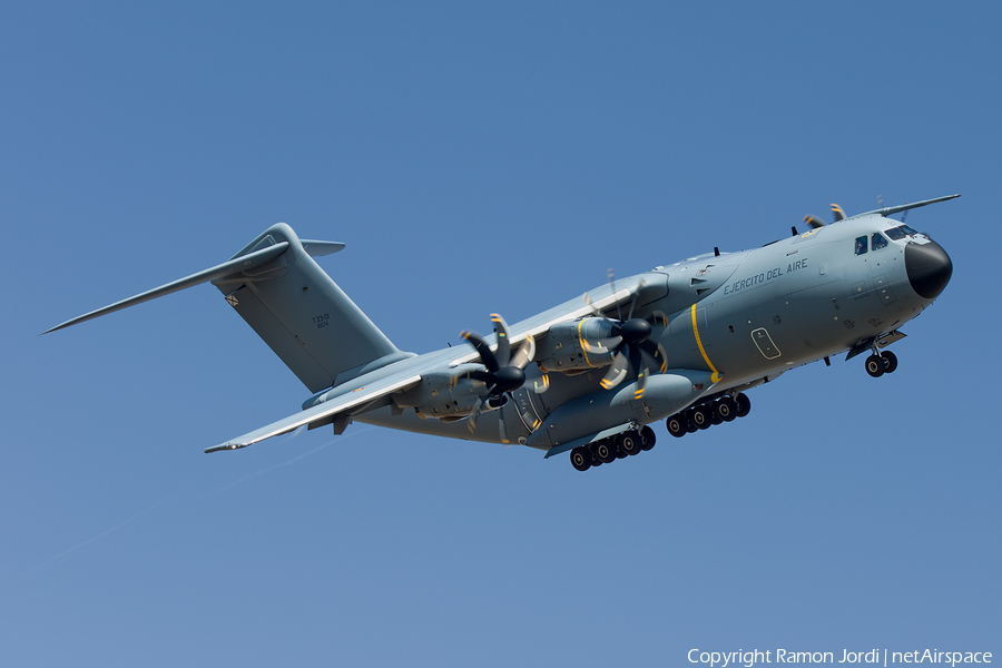 Spanish Air Force (Ejército del Aire) Airbus A400M-180 Atlas (T.23-01) | Photo 193928