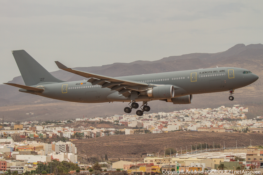 Spanish Air Force (Ejército del Aire) Airbus A330-202 (T.24-02) | Photo 524567