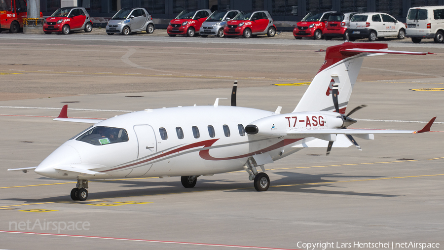 Al Saif Aviation Piaggio P.180 Avanti Evo (T7-ASG) | Photo 447428