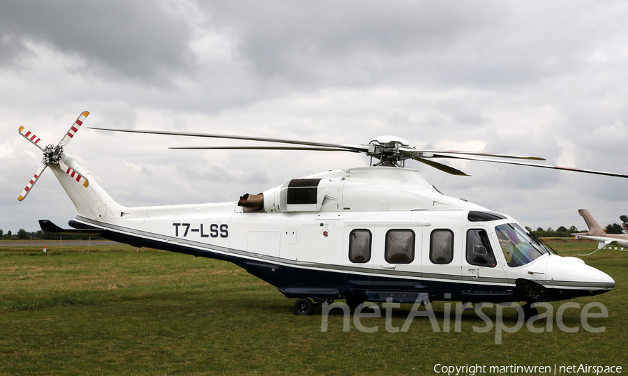 Skymedia AgustaWestland AW139 (T7-LSS) | Photo 338499