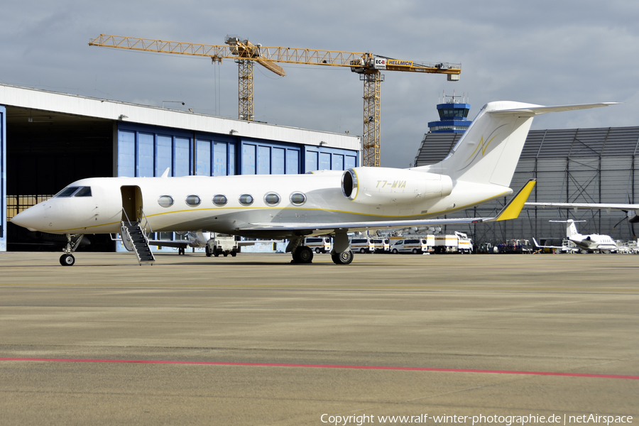 (Private) Gulfstream G-IV-X (G450) (T7-MVA) | Photo 520713
