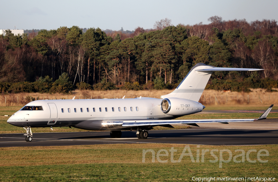 (Private) Bombardier BD-700-1A10 Global 6000 (T7-OKY) | Photo 225459