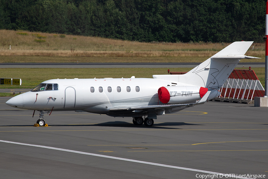 (Private) Raytheon Hawker 850XP (T7-TUN) | Photo 343473