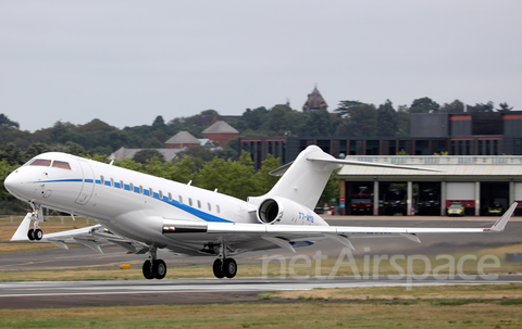 (Private) Bombardier BD-700-1A10 Global 6000 (T7-WMB) at  Farnborough, United Kingdom