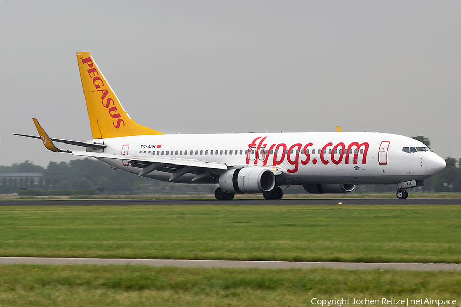 Pegasus Airlines Boeing 737-86N (TC-AAR) | Photo 33549