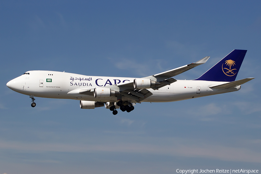 Saudi Arabian Cargo (ACT Airlines) Boeing 747-428(ERF/SCD) (TC-ACR) | Photo 84897