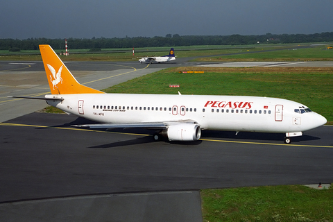 Pegasus Airlines Boeing 737-4Y0 (TC-AFU) at  Hamburg - Fuhlsbuettel (Helmut Schmidt), Germany