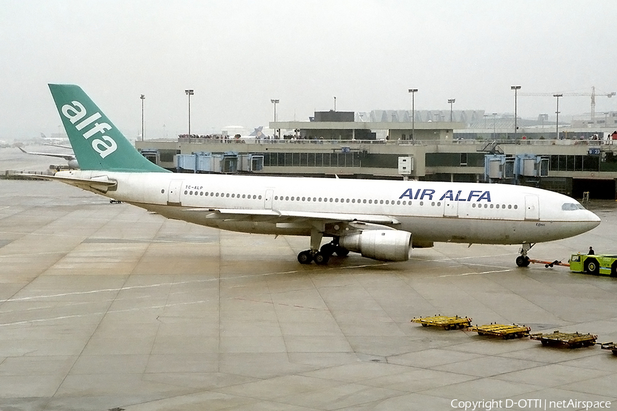 Air Alfa Airbus A300B4-203 (TC-ALP) | Photo 142127