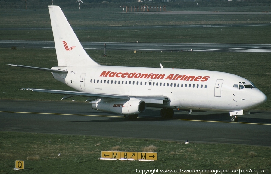 MAT - Macedonian Airlines Boeing 737-248 (TC-ALT) | Photo 406053