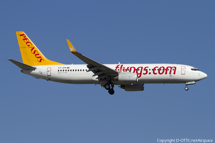 Pegasus Airlines Boeing 737-8S3 (TC-APH) | Photo 392660